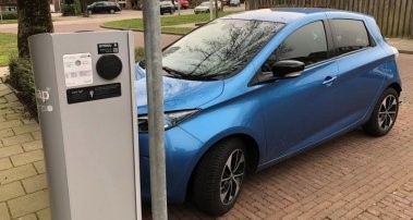 Bericht Grootschalige proef met slim laden elektrische auto’s in Gelderland en Overijssel afgerond bekijken